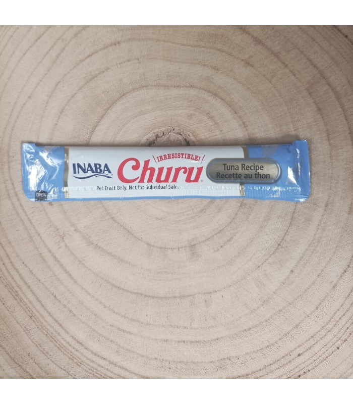 Tube de crème au thon pour chat.
