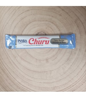 Tube de crème au thon pour chat.