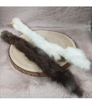 Mastication hypoallergénique pour chien, peau de lapin 50 cm avec poils.
